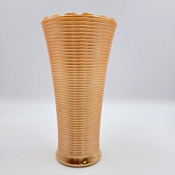 Vintage Peach Luster Fire King Milk Glass Vase With Ribbed Design Scalloped Edge - Picture 4 of 11
